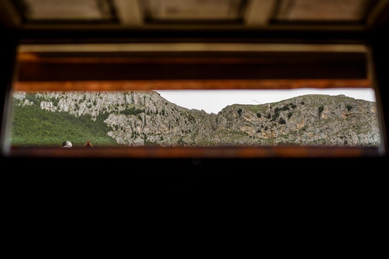 Lavistadeisogni Monte Morrone Celano Exterior photo